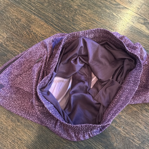 Athleta Printed Mesh Racer Run Short 4” - Picture 4 of 8